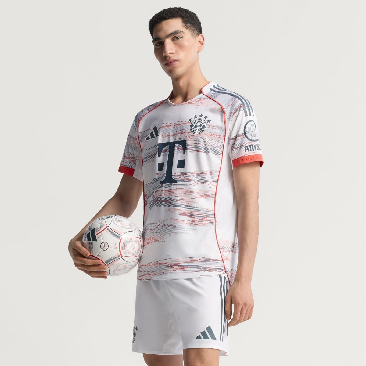 Adidas FC Bayern Auswärts Authentic Trikot 25/26 Herren
