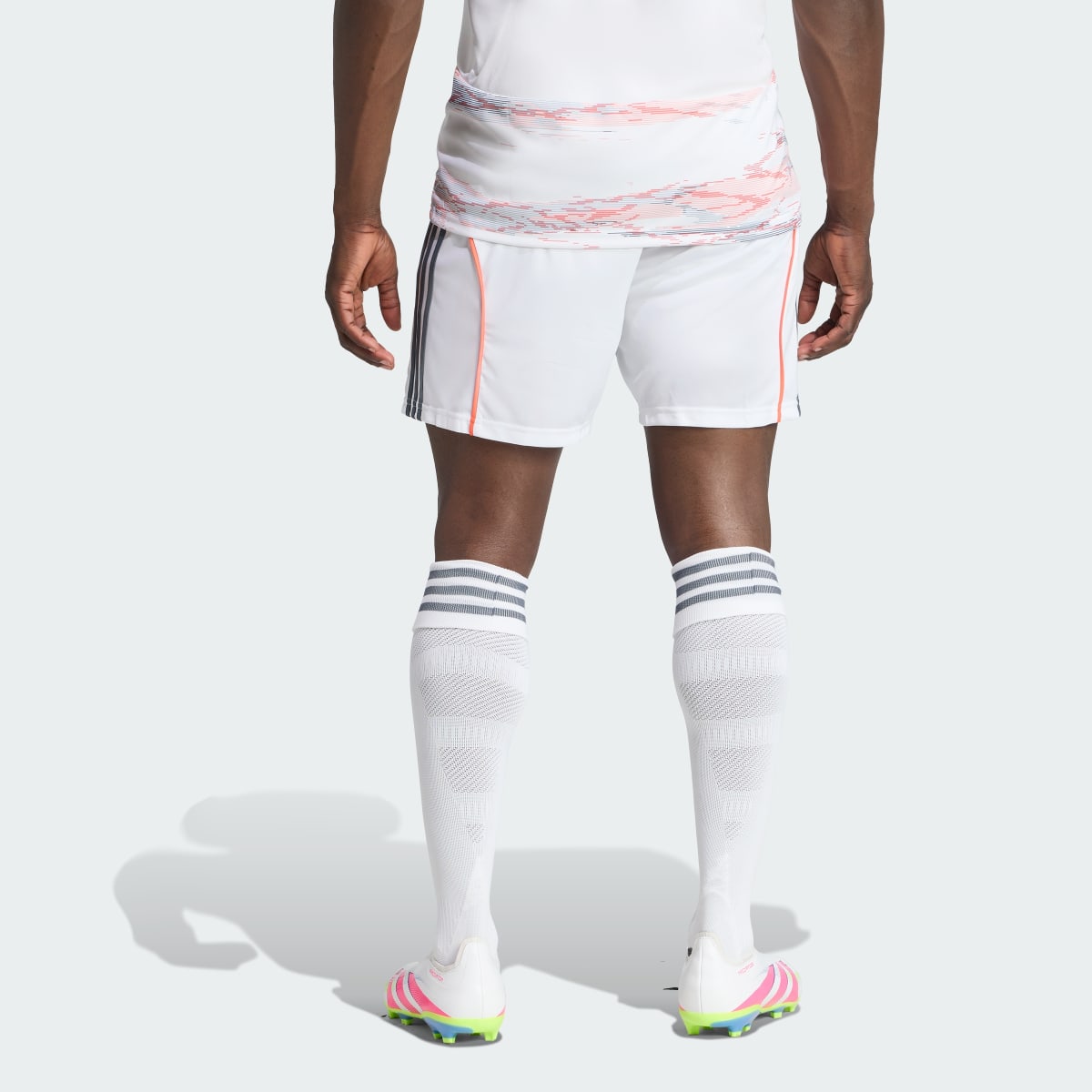 Adidas FC Bayern Auswärts Shorts 25/26 Herren – Bild 2
