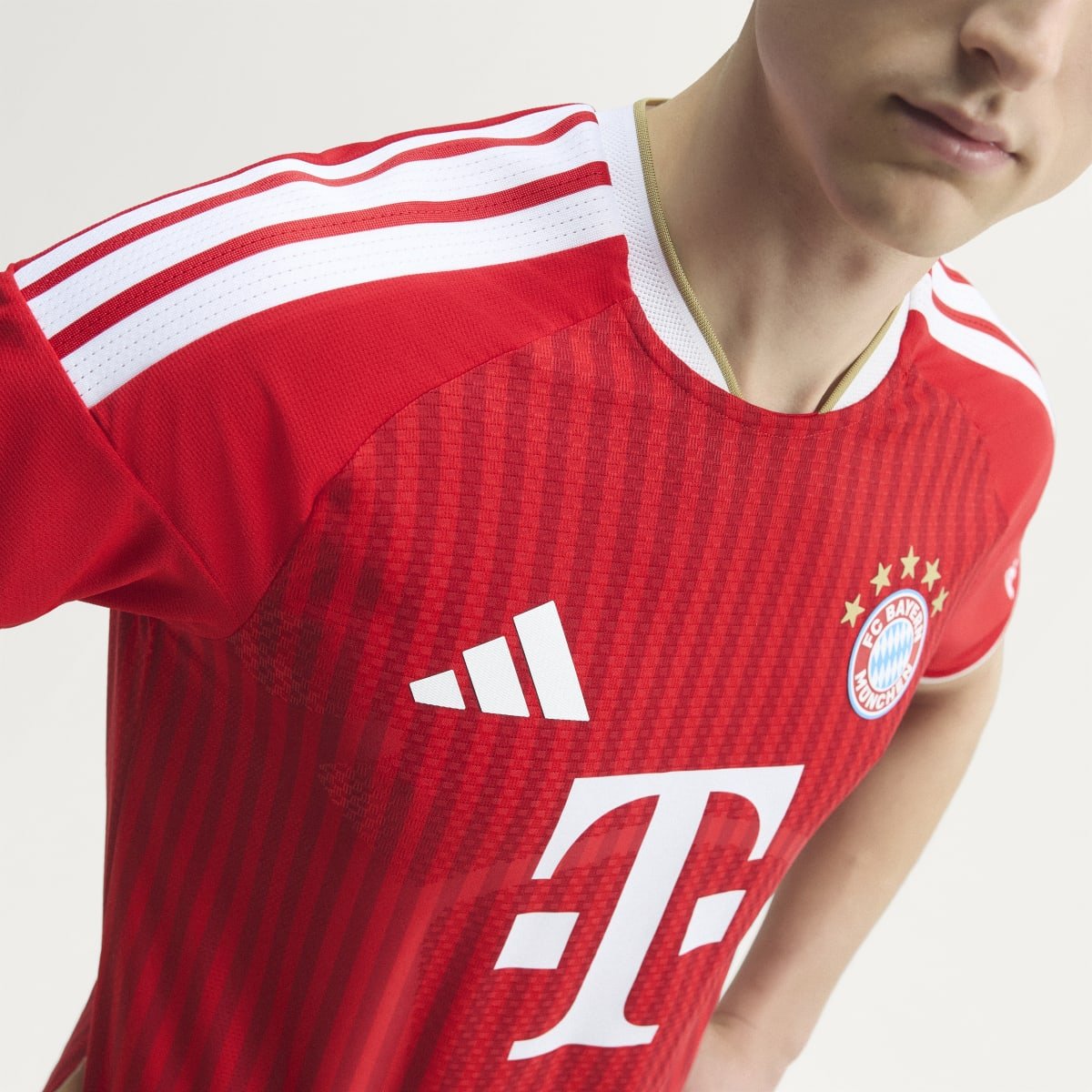 Adidas FC Bayern Authentic Heimtrikot 26/27 Herren – Bild 7