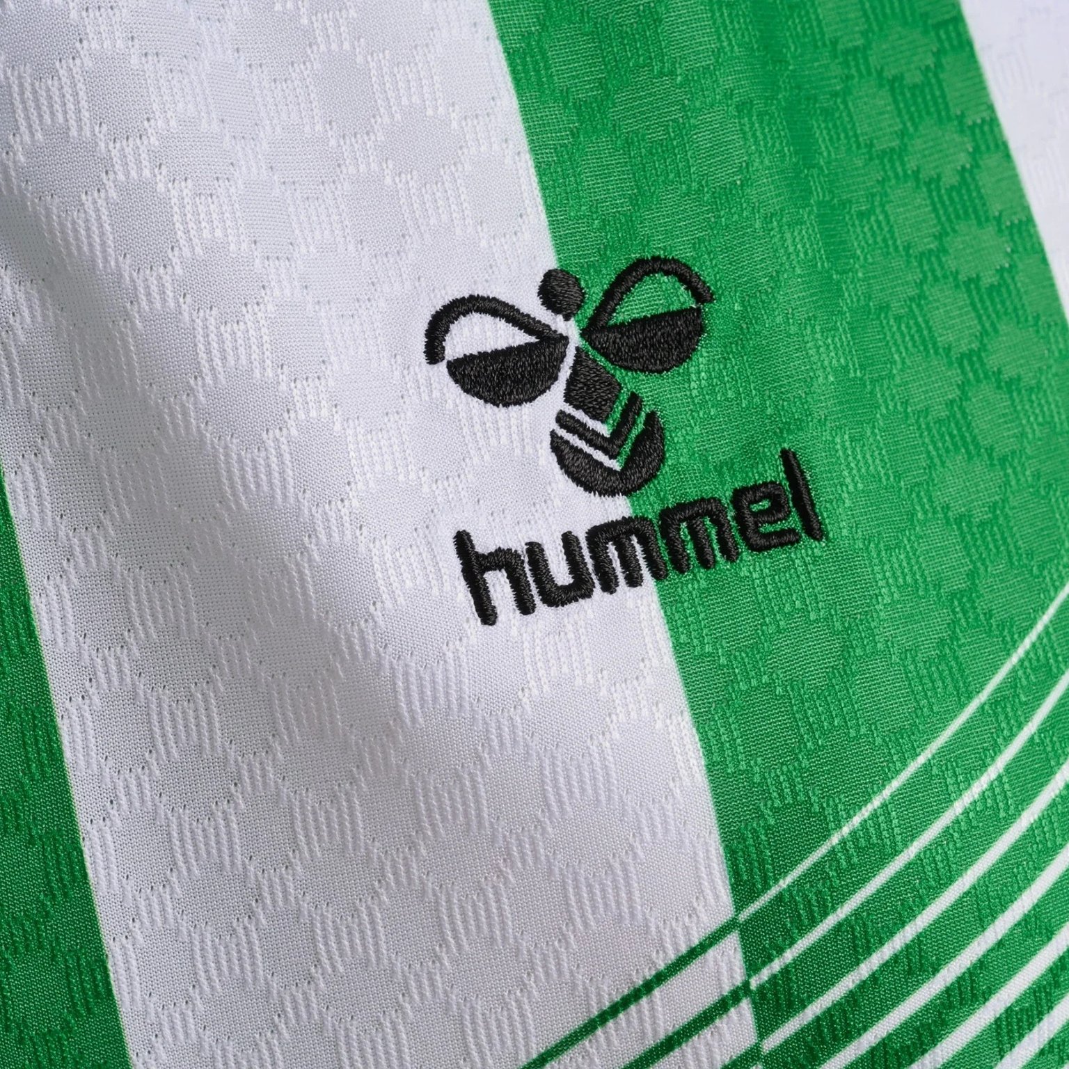 Damen Hummel Real Betis Heim Trikot 26/27 – Bild 5