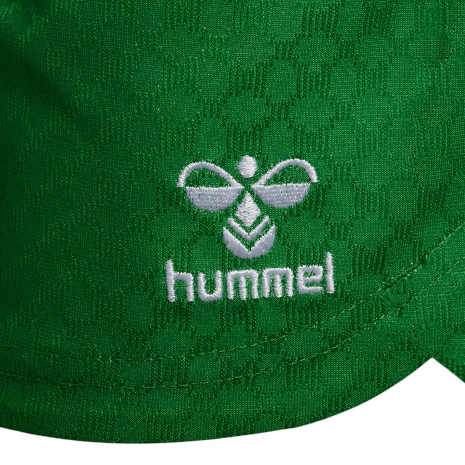 Kinder Hummel Real Betis Heim Shorts 26/27 – Bild 5