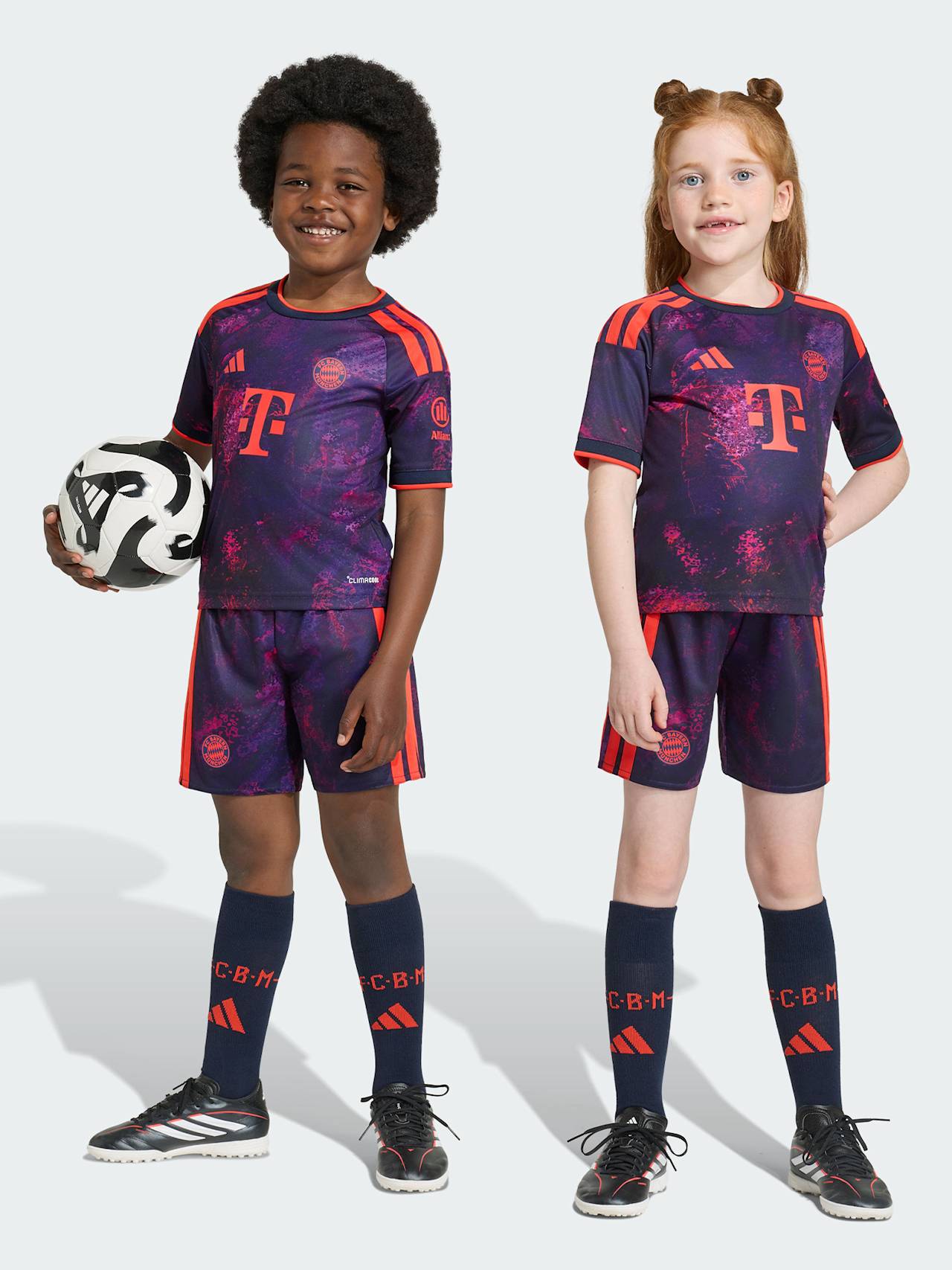 Adidas FC Bayern München Mini-Kit 26/27 Kinder – Bild 4