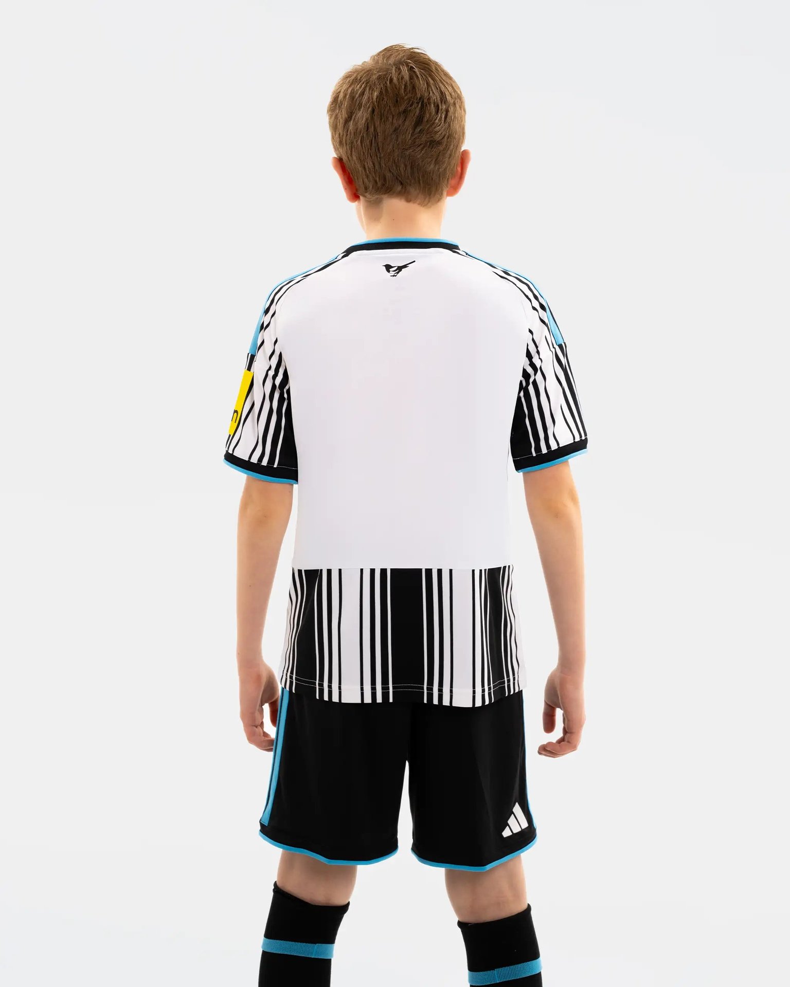 Adidas Newcastle United Heim Shorts 26/27 Kinder – Bild 3