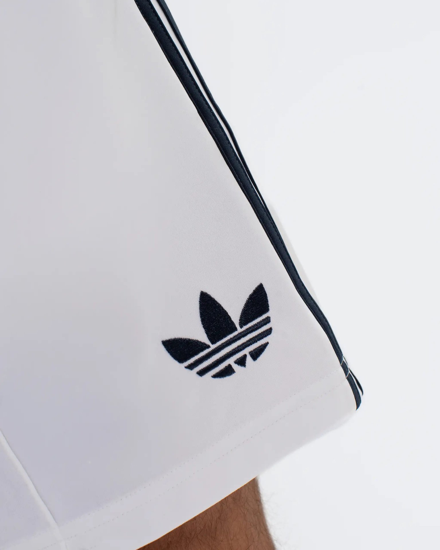 Adidas Newcastle United Auswärts Shorts 26/27 Herren – Bild 3