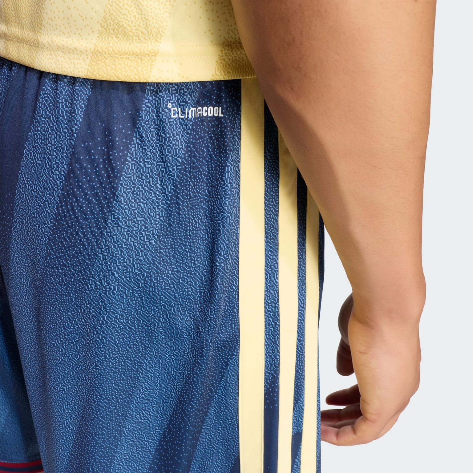 Herren Adidas Arsenal 3rd Shorts 26/27 – Bild 7